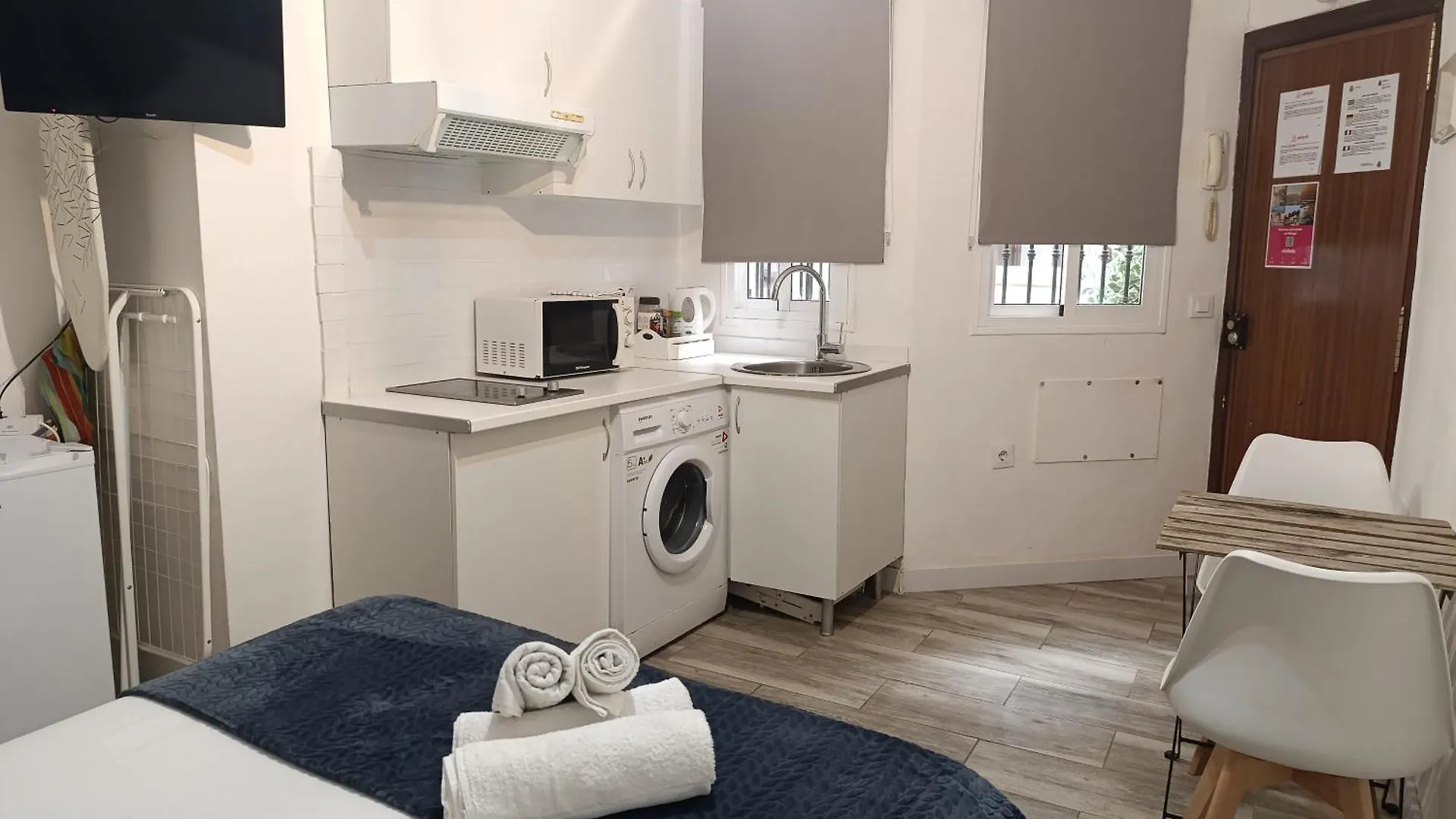 Blue Malaga Center Apartment